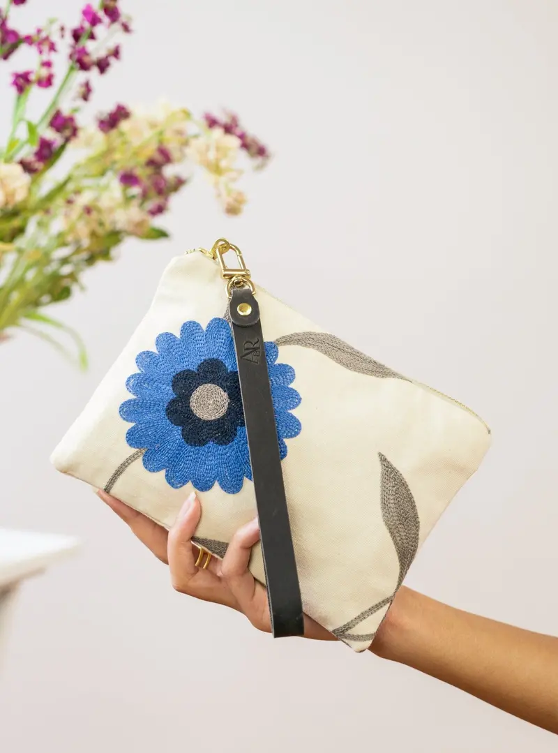 Blue Poppy Floral Wristlet Purse With Gold Accents 1