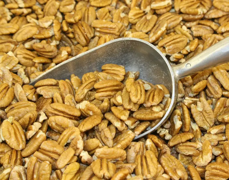 Bulk Raw Pecans – Available In 2 Lb, 4 Lb, And 30 Lb Bags 1