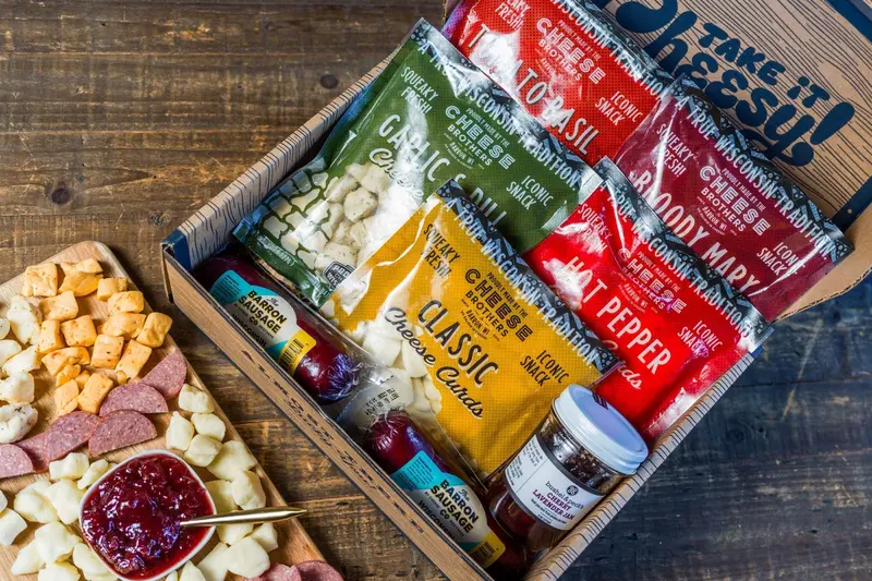 Curated Char-Curd-Erie Gift Box – Specialty Cheese & Snack Ensemble 1