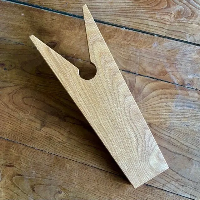 Handcrafted White Oak Boot Jack – Traditional English Design, Solid Wood 1
