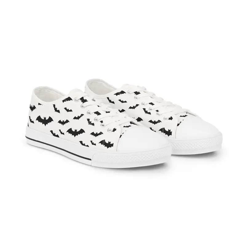 Men'S Flying Bat Low-Top Halloween Sneakers 1