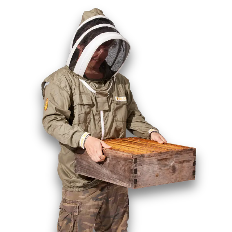 Performance-Oriented Beekeeping Jacket – Durable & Breathable 1