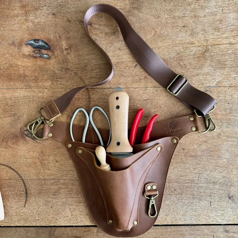 Reinforced Leather Garden Tool Belt: Heavy-Duty, Rivet-Enhanced Design For Professional Gardeners 1