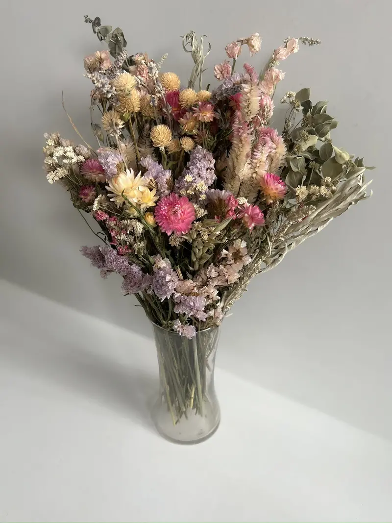 Soft & Dreamy Preserved Flower Bouquet 1