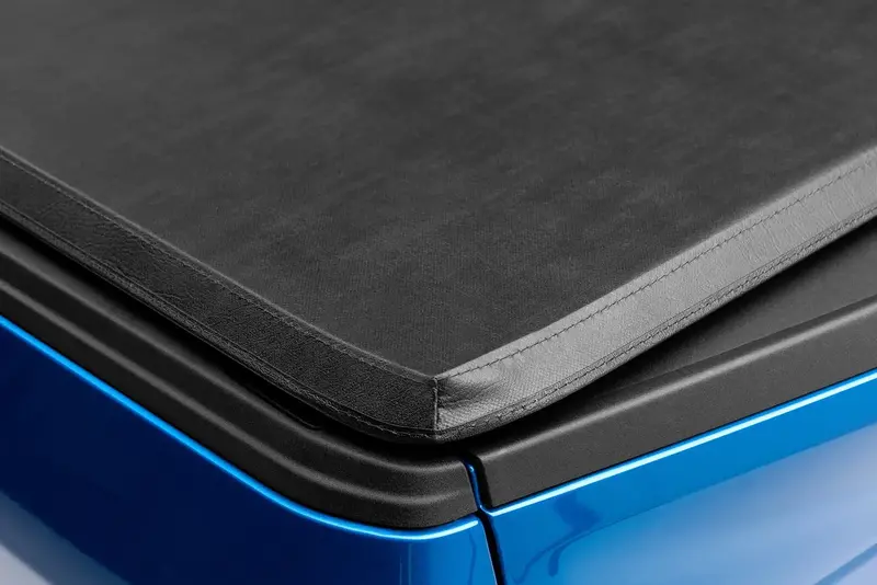 Lund Genesis Tri-Fold Tonneau Cover – Premium Black Leather-Texture Finish (95089) 1
